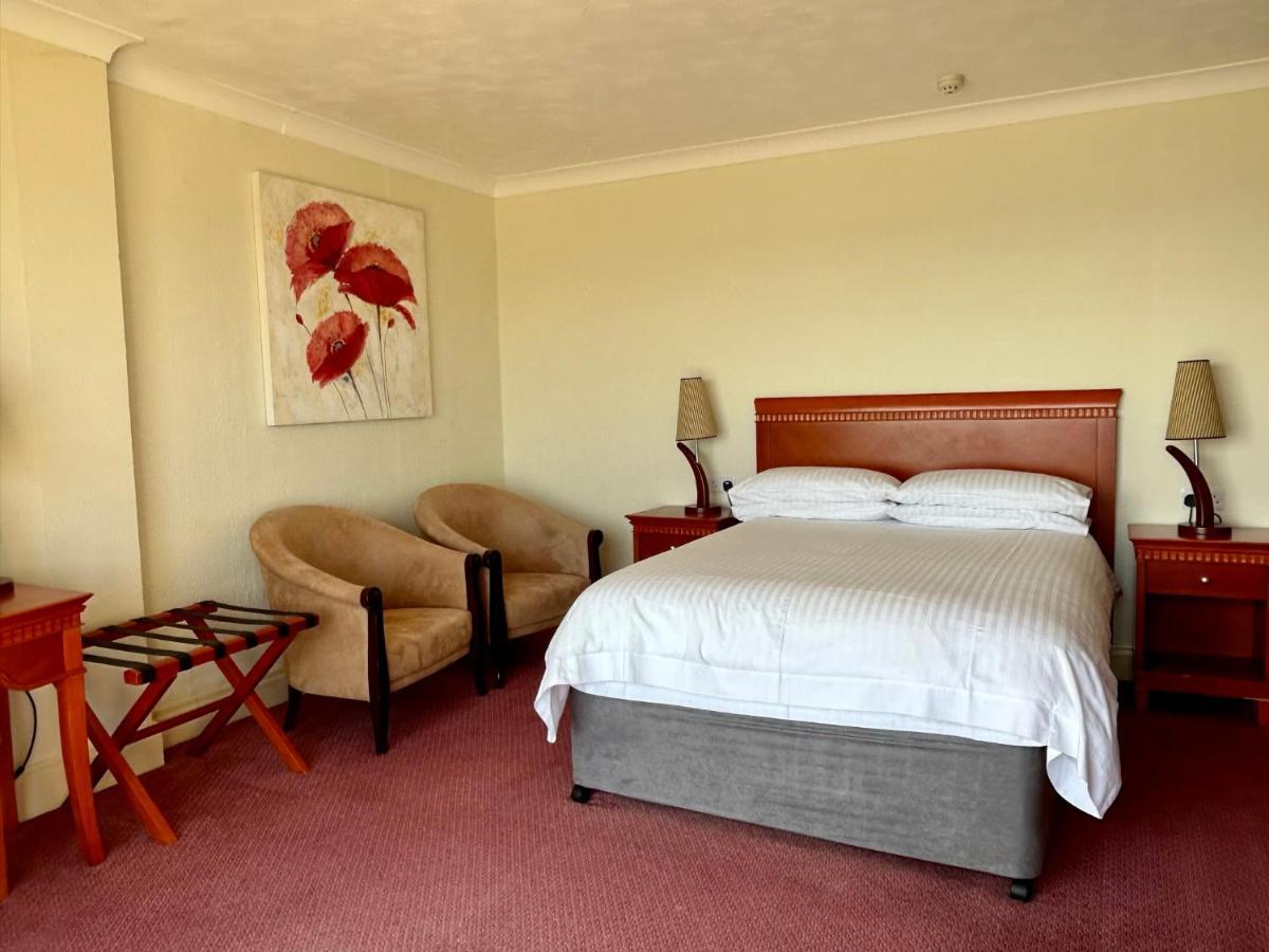 Regent Court - Seafront, Sandown - Free Car Ferry For Bookings Of 3 Or More Nights, Subject To Availability Esterno foto