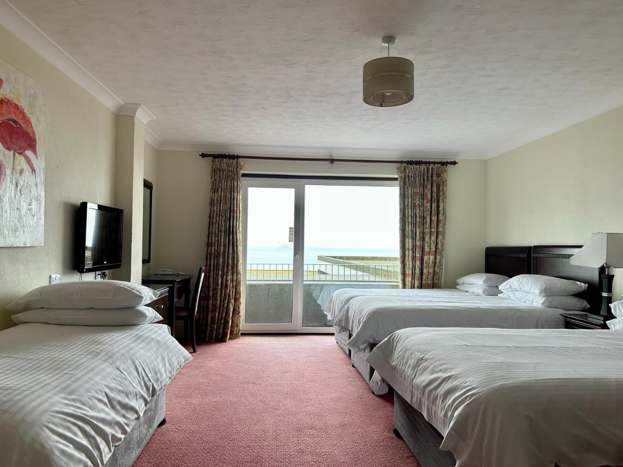 Regent Court - Seafront, Sandown - Free Car Ferry For Bookings Of 3 Or More Nights, Subject To Availability Camera foto