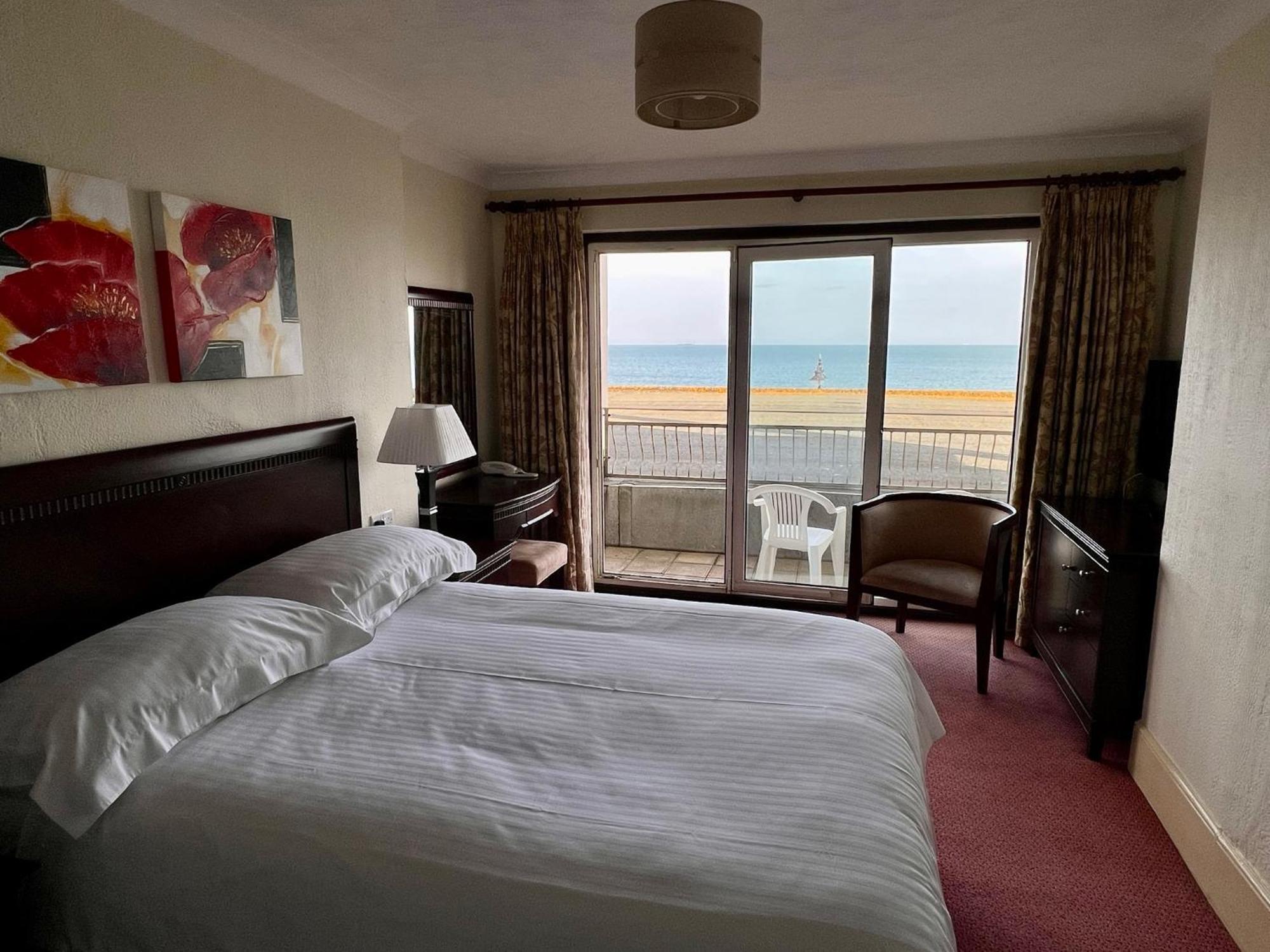 Regent Court - Seafront, Sandown - Free Car Ferry For Bookings Of 3 Or More Nights, Subject To Availability Camera foto